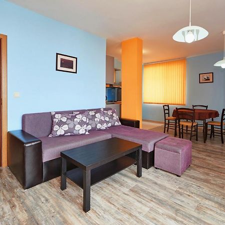 Apartments Dimitrovi Pomorie Eksteriør billede