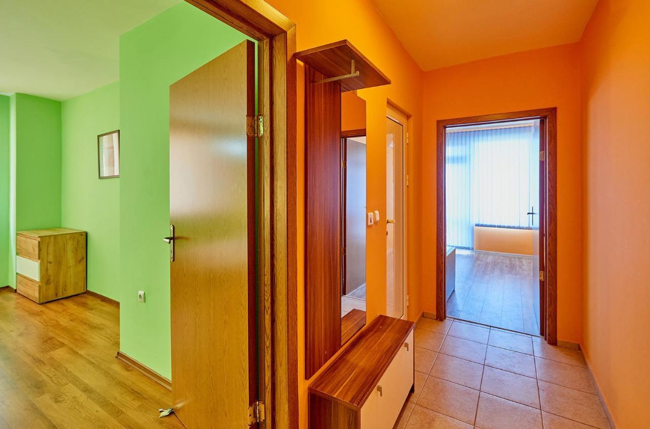 Apartments Dimitrovi Pomorie Eksteriør billede