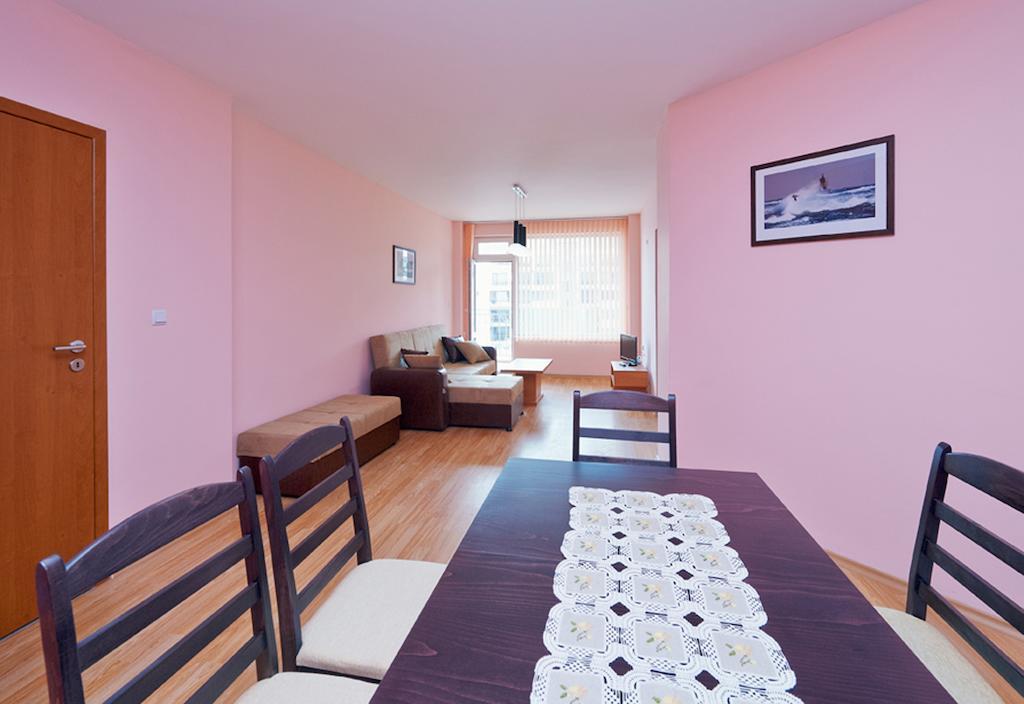 Apartments Dimitrovi Pomorie Værelse billede