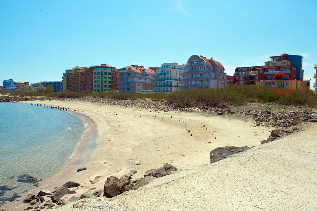 Apartments Dimitrovi Pomorie Eksteriør billede